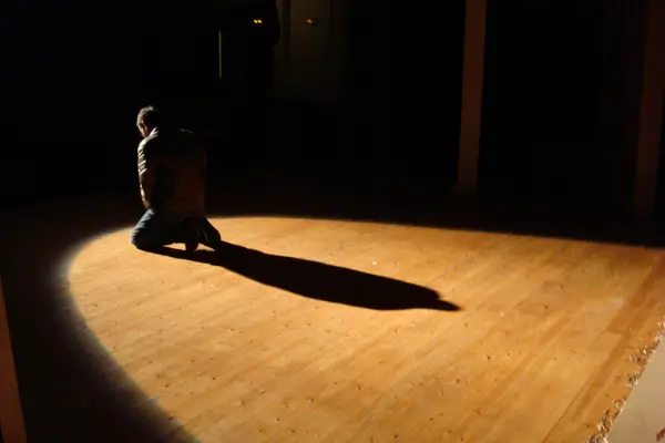 Walderez de Barros em ‘Era o Hotel Cambridge’: Uma Atuação nacional independente Premiada